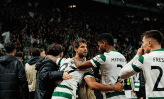 1-3！1-2！足坛疯狂一夜，曼城爆冷，巴黎倒下，国米被灌3球