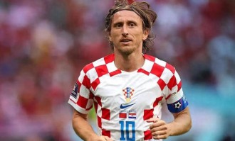 40岁老将莫德里奇带领AC米兰登顶意甲，创造历史